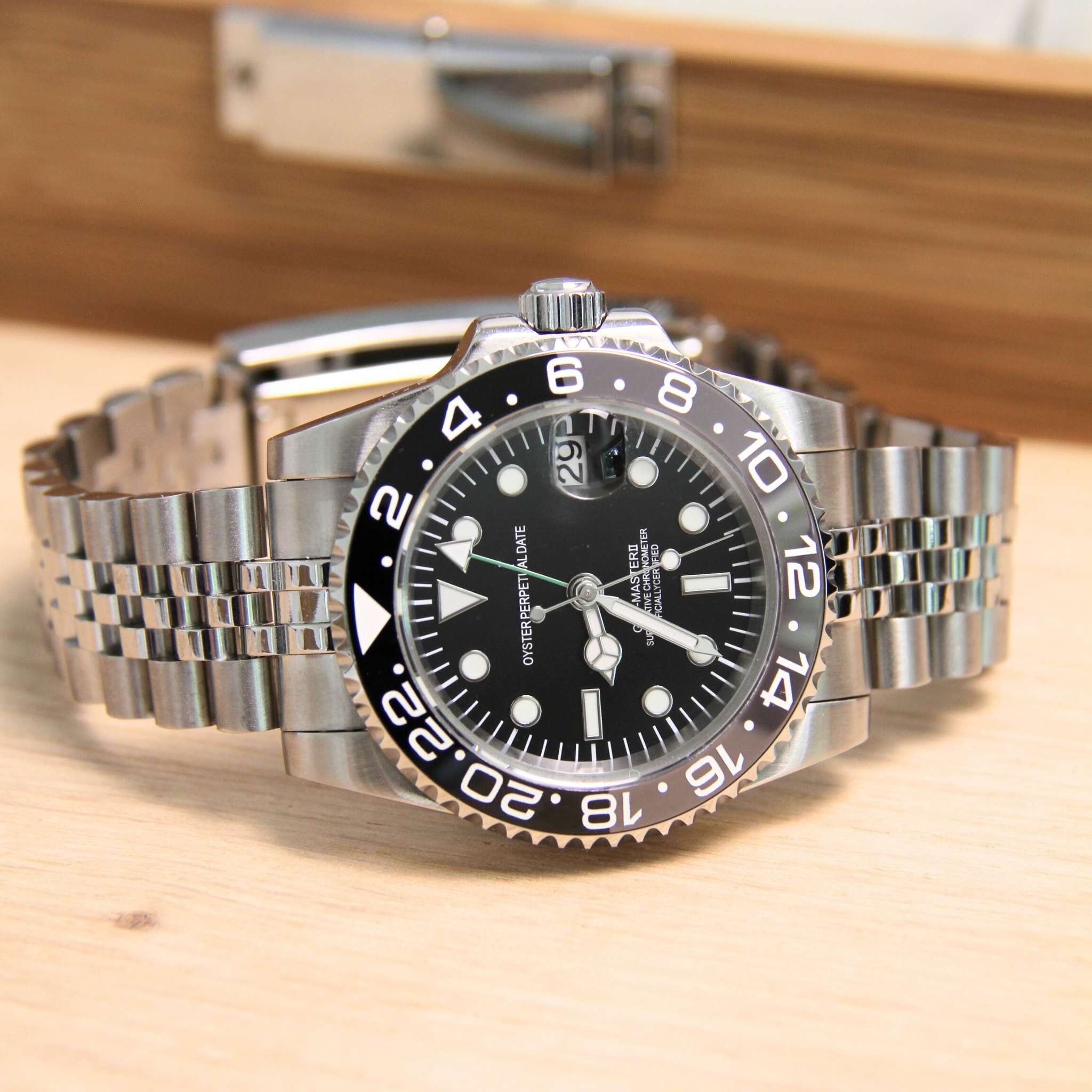 SEIKMOD GMT | BRUCE WAYNE