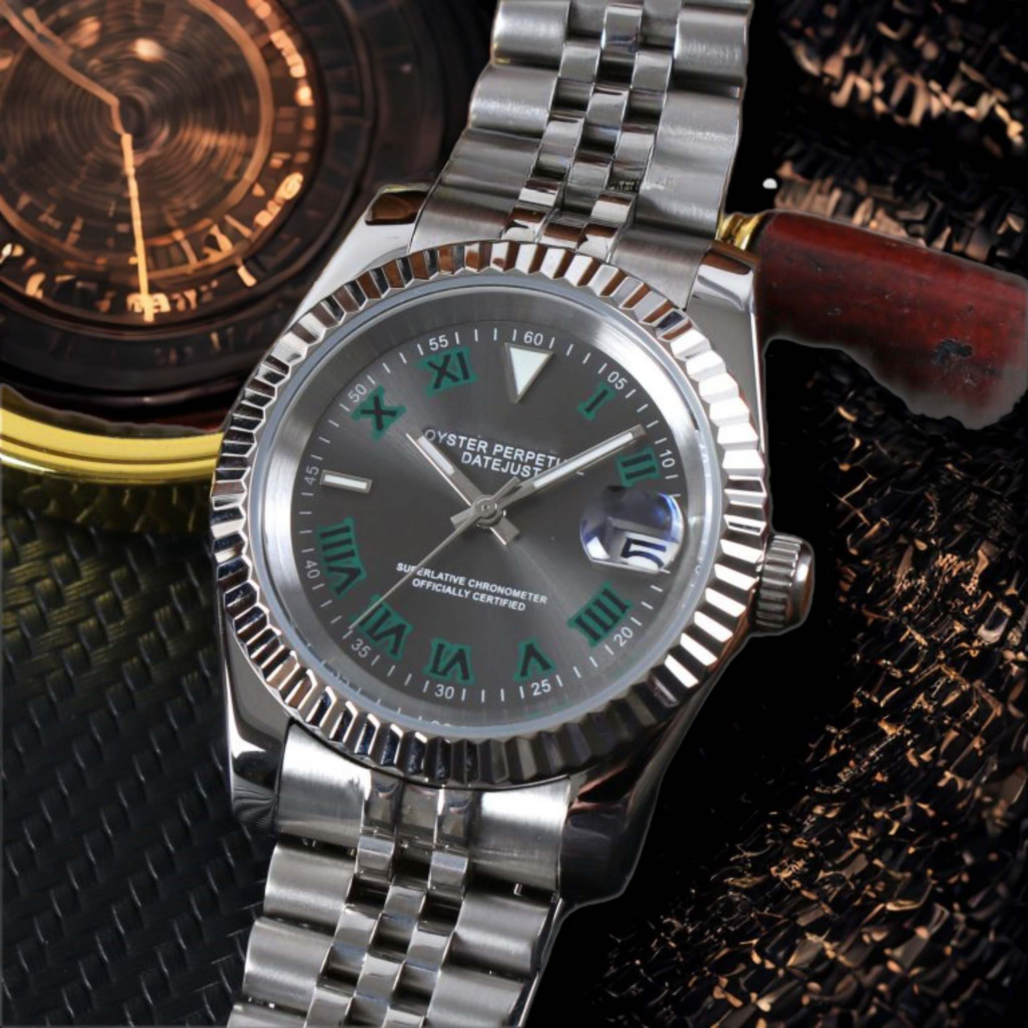 “Cadran gris à index verts de la montre SEIKMOD Datejust Wimbledon NH35 avec aiguilles luminescentes et finition brossée”