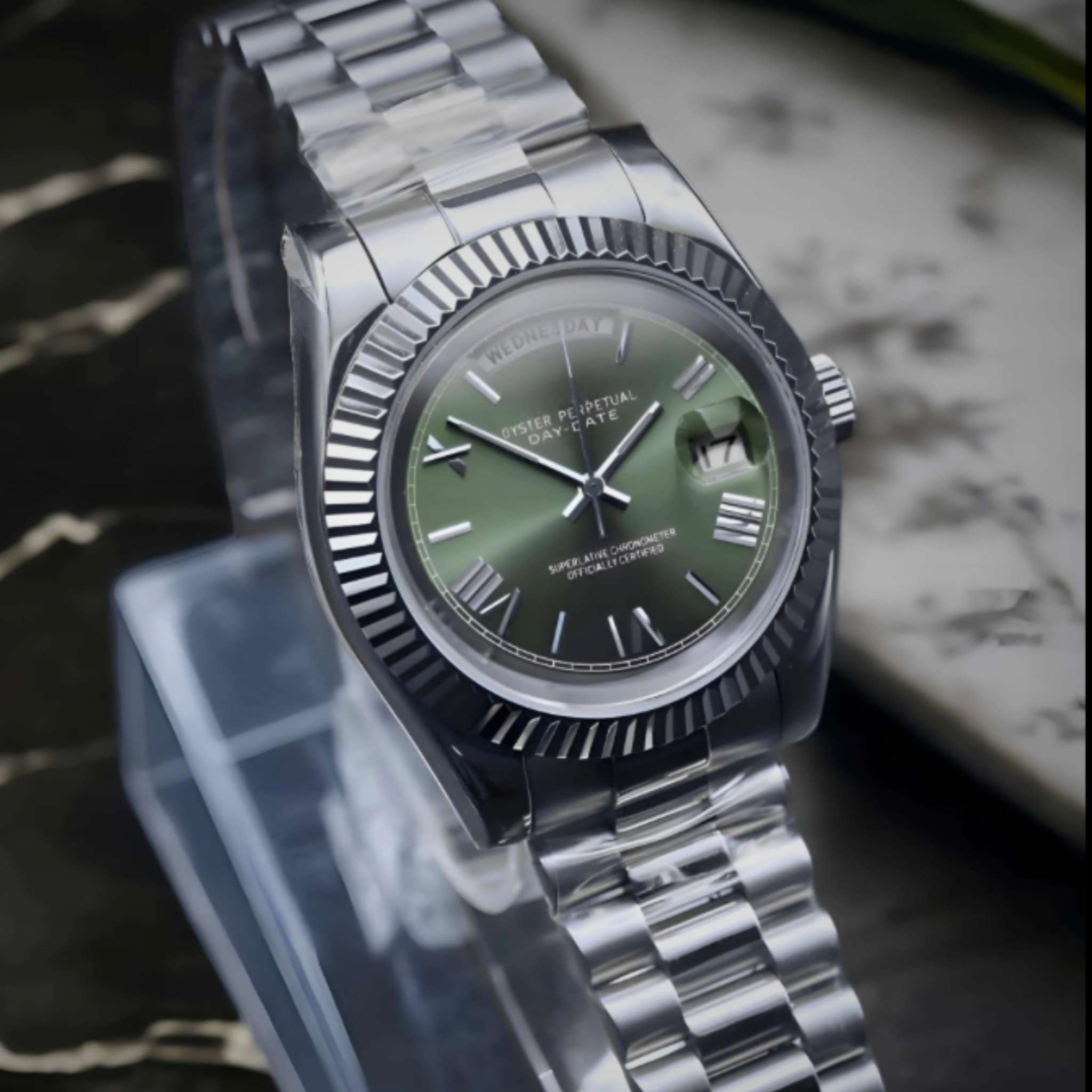 Écrin premium Prestige Chiffres Romains Kaki | Modus Horlogerie