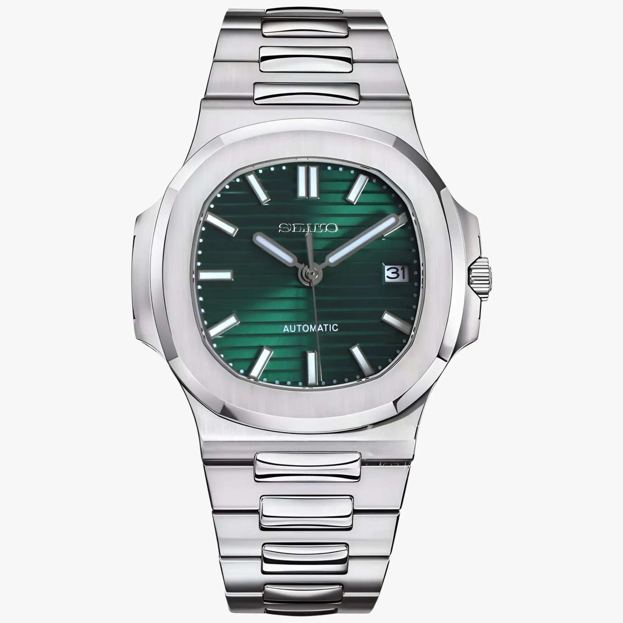 “Montre Modus Nautilus Vert équipée du mouvement automatique Seiko NH35, cadran vert émeraude et boîtier acier poli, assemblée à la main en France”