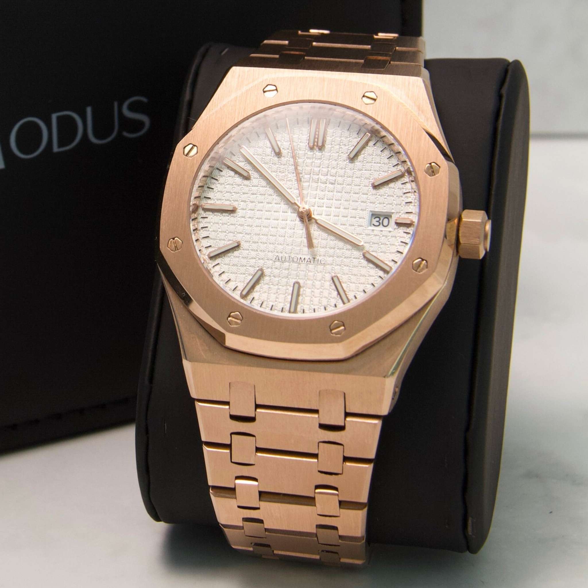 “Montre SEIKMOD Royal Oak Or Rose Blanc automatique NH35 Modus Horlogerie”