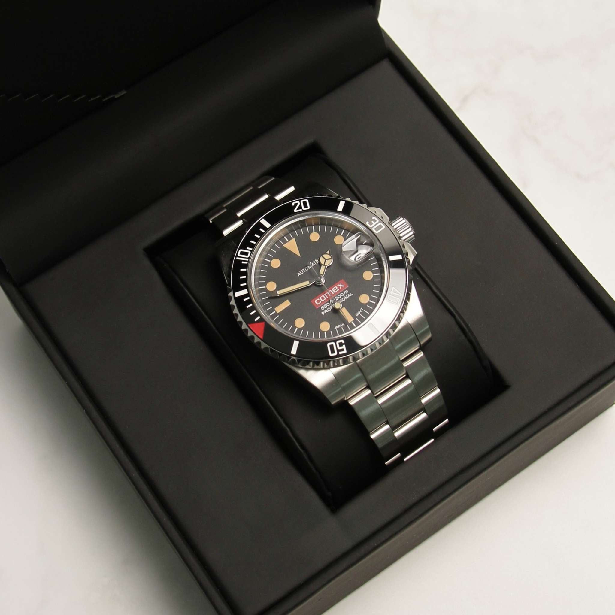 “Montre SEIKMOD Submariner COMEX NH35 présentée dans son écrin premium Modus Horlogerie”