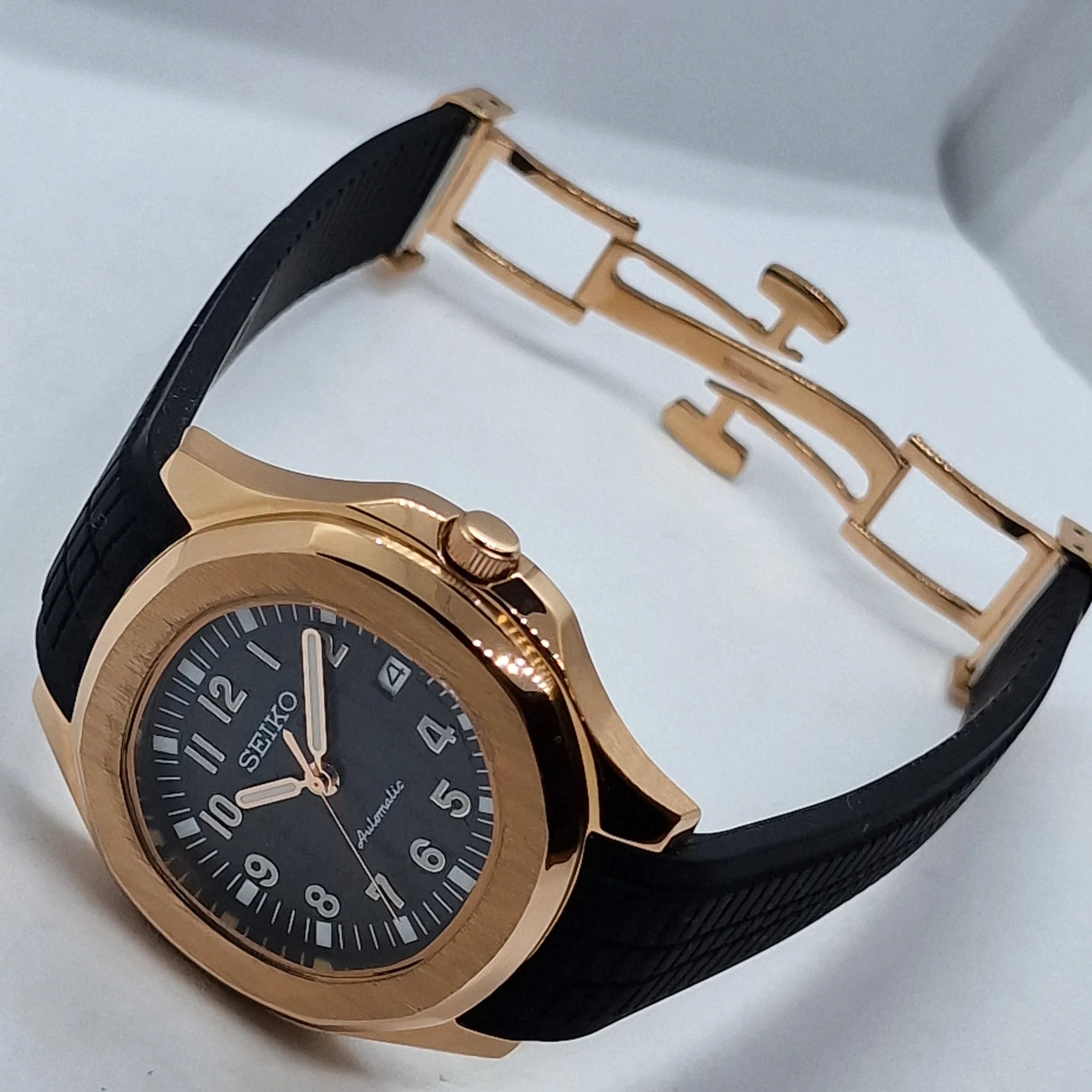 Seiko Mod Aquanaut Rose Gold Black 39mm
