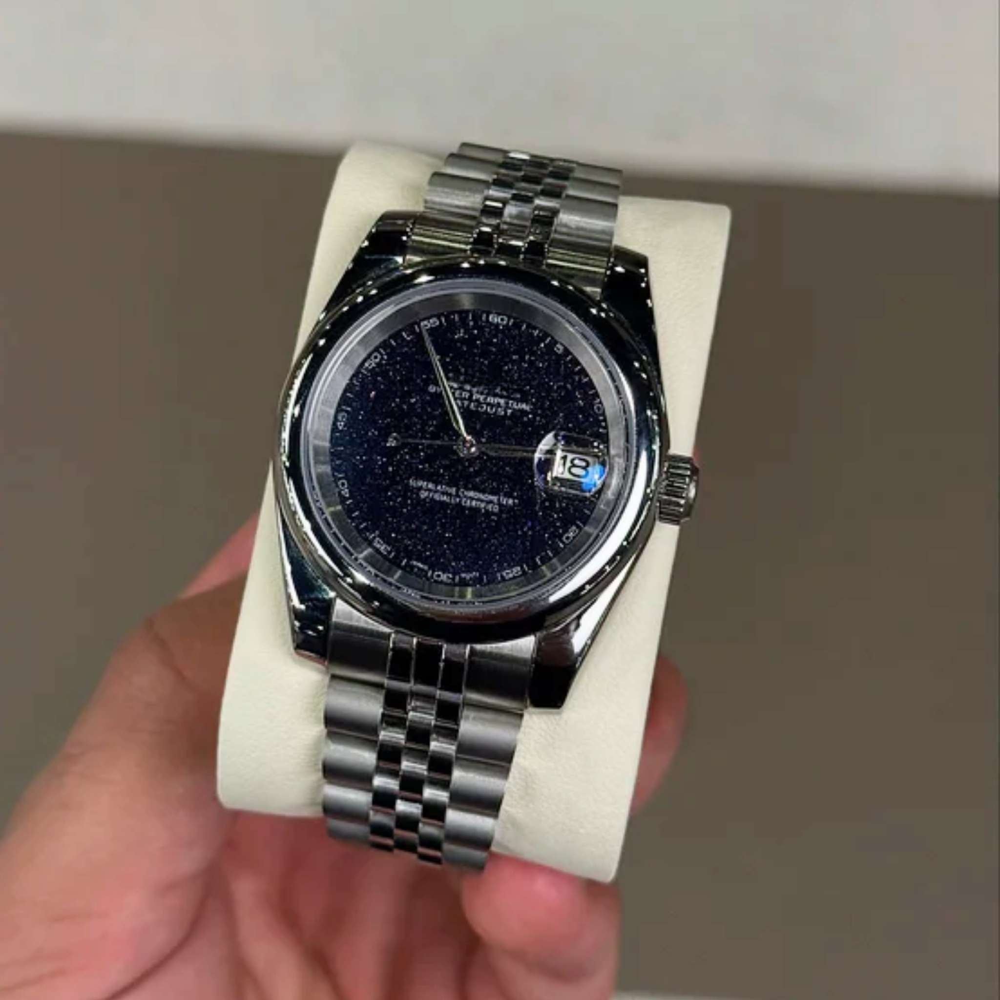 Seiko Mod Datejust Galaxie avec cadran bleu galaxie et mouvement automatique japonais NH35